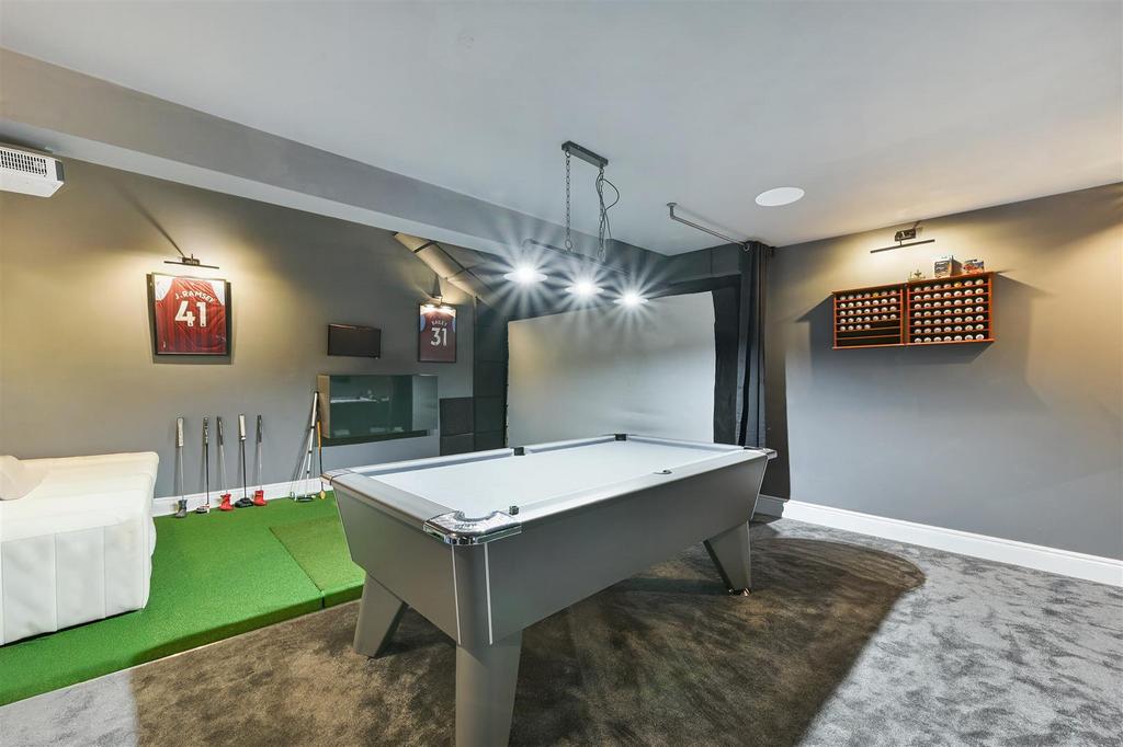 HEMLOCK CLOSE, 1 (25).jpg
