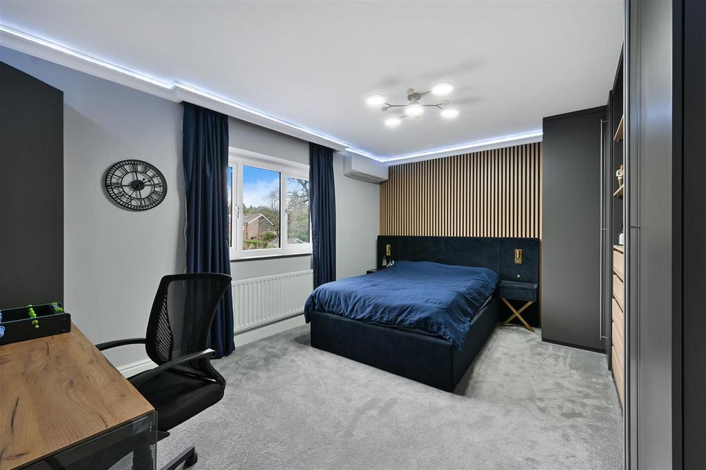 HEMLOCK CLOSE, 1 (8).jpg