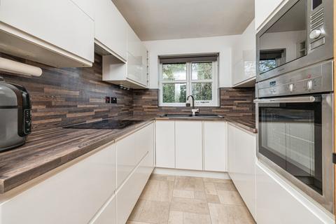 undefined, Elder Drive, Dewsbury, WF12