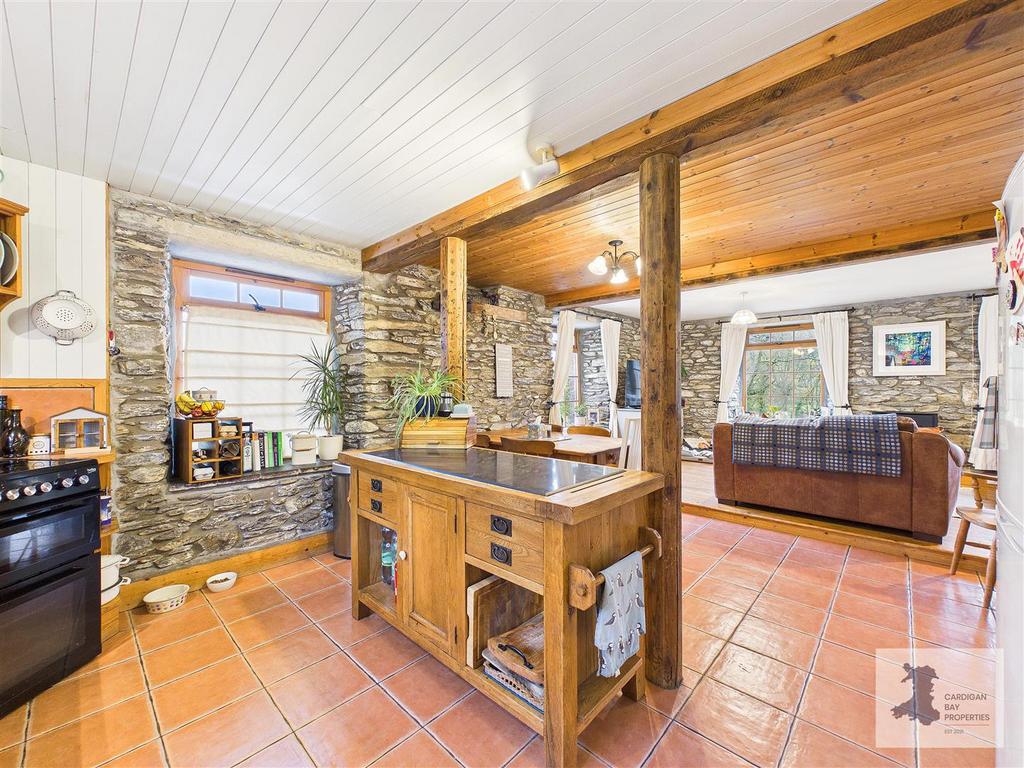 Kitchen area