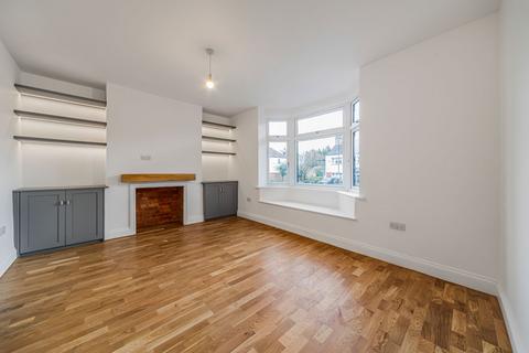 3 bedroom house to rent, Selworthy Road, London, SE6