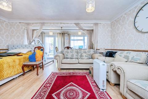 3 bedroom house for sale, Jowitt Avenue, Kempston, Bedford, Bedfordshire, MK42