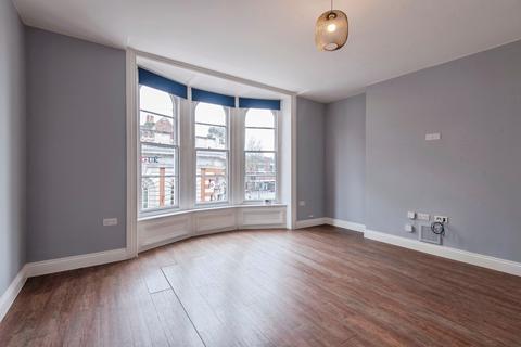 1 bedroom flat for sale, High Street, Hitchin, Hertfordshire, SG5