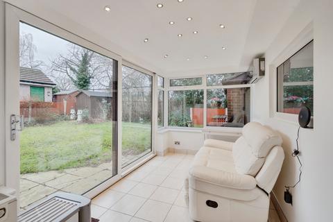 5 bedroom bungalow for sale, Park Road, Westhoughton, Bolton, Greater Manchester, BL5