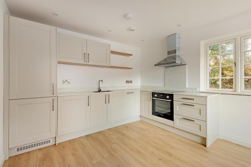 8674000-interior08-800.jpg
