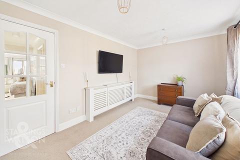 undefined, Market Manor, Acle, Norwich