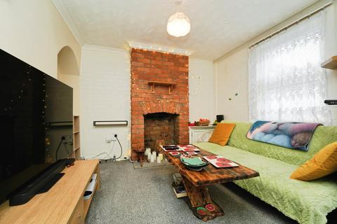 undefined, Daventry Terrace, GLOUCESTER, Gloucestershire, GL1