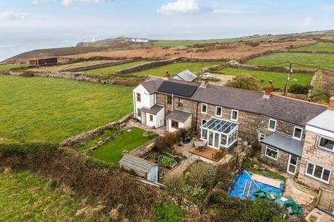 undefined, Pendeen, Pendeen TR19