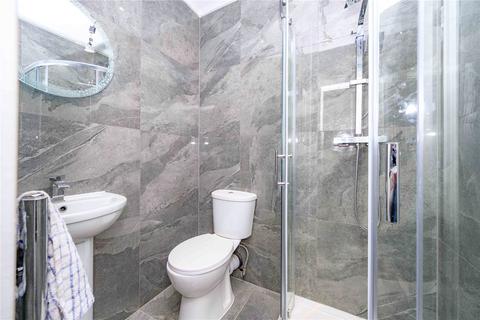 undefined, Northfields, Dunstable, Bedfordshire, LU5