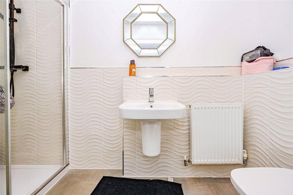 Bedroom One En-Suite