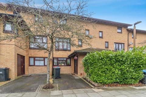 Oldbrook Boulevard, Oldbrook, Milton Keynes, Buckinghamshire, MK6