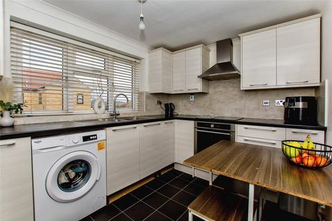 3 bedroom maisonette for sale, Delph Street, Whittlesey, Peterborough, Cambridgeshire, PE7
