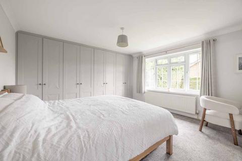 4 bedroom detached house for sale, Penshurst Close, Chalfont St Peter SL9