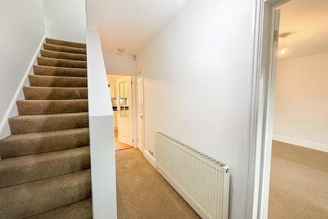4 bedroom semi-detached house for sale, St. Michaels Grove, Dudley, West Midlands