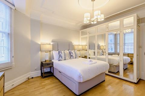 4 bedroom apartment to rent, Strathmore Court, St John's Wood, NW8