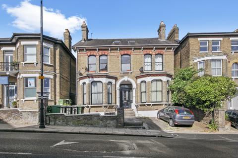 2 bedroom flat for sale - Gipsy Hill, London SE19
