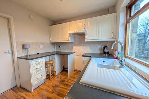 2 bedroom semi-detached house for sale, Albert Avenue, Shipley, BD18