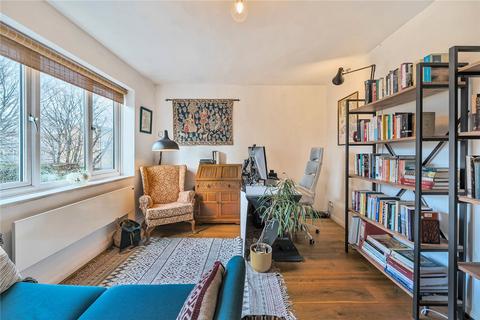 undefined, Yalding Road, London, SE16