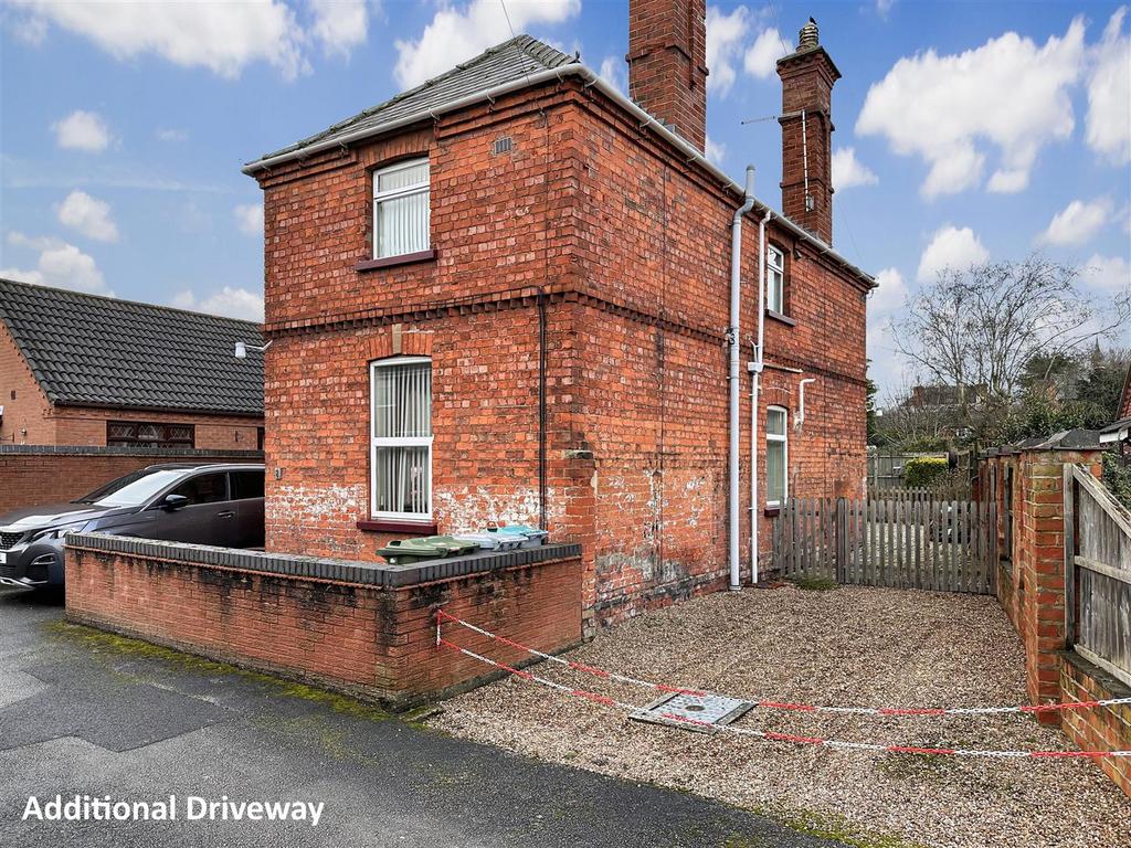 Additional Driveway 981