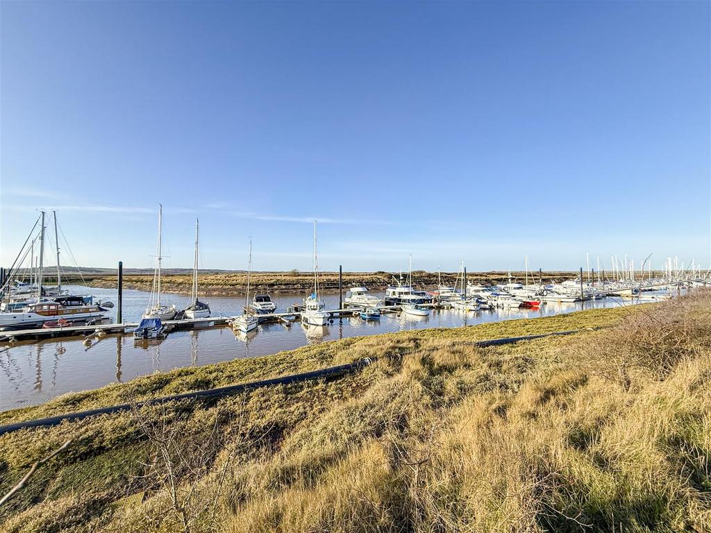 Yacht harbour