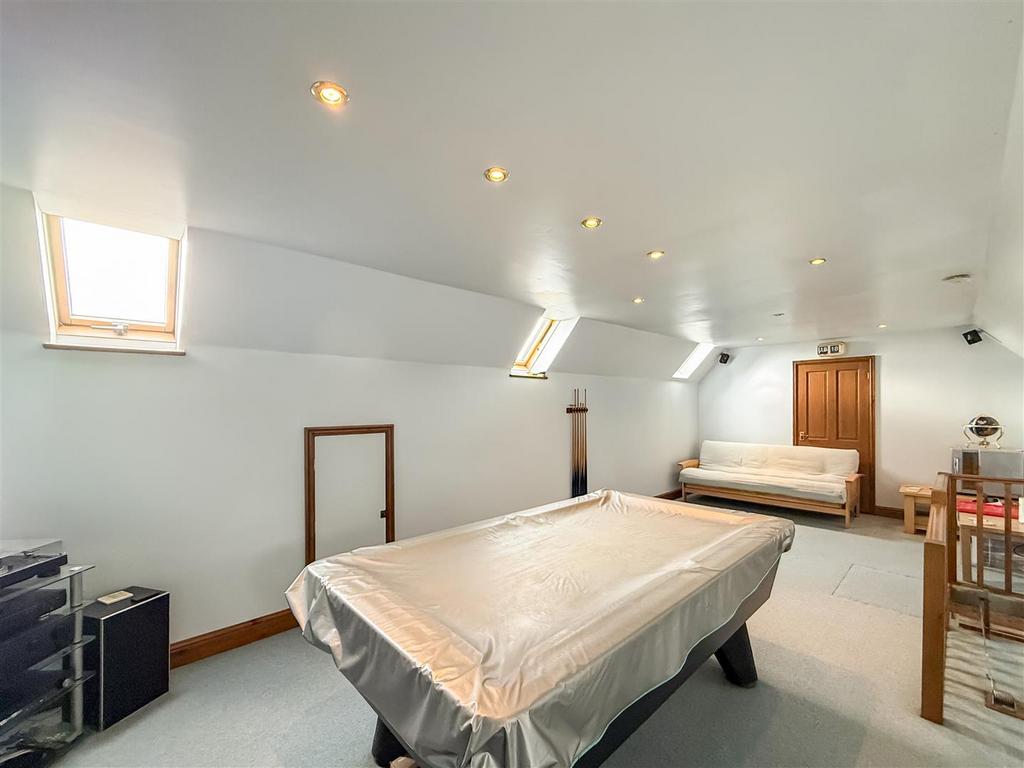Loft/games room