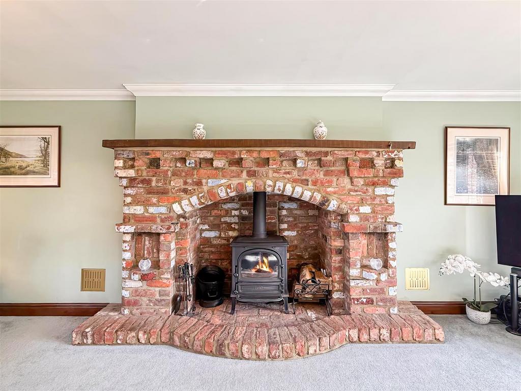 Log burner