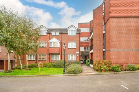 2 bedroom flat for sale, Regency Crescent, London NW4
