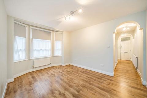 1 bedroom flat to rent, Gilbert Street, London W1K