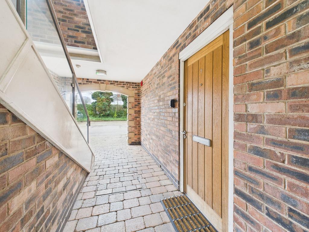 Entrtance to Apartment