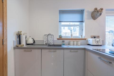 undefined, 10 Jenny Gray Place, Lochgelly, KY5 9BF