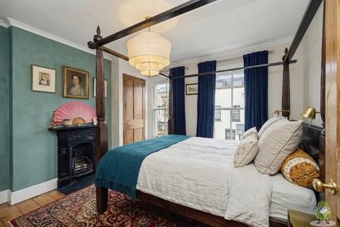 2 bedroom terraced house for sale, Tower Hamlets Road, London, E7