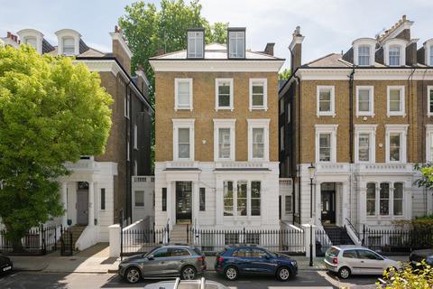 Gledhow Gardens, London, SW5