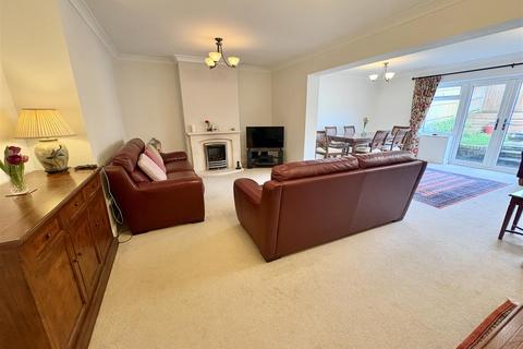 undefined, Robin Close, Eastbourne
