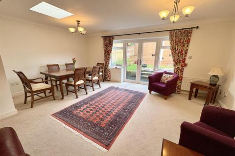 undefined, Robin Close, Eastbourne