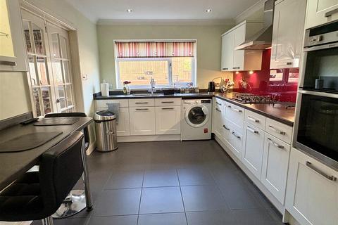 undefined, Robin Close, Eastbourne