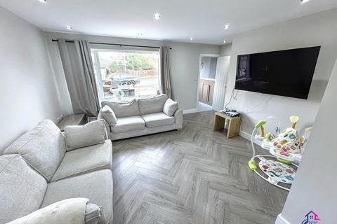 undefined, 12 Fifth Avenue Grantham NG31 9SY