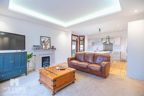 undefined, Iford Lane, Bournemouth, BH6 5