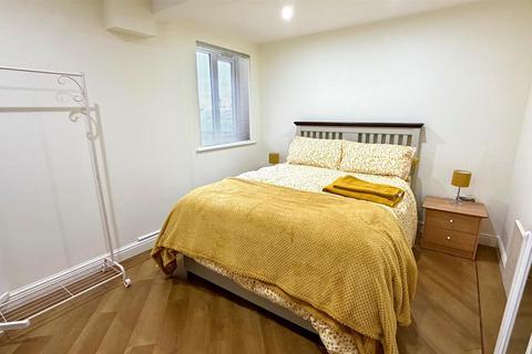2 bedroom apartment for sale, Vaughan Street, Llandudno