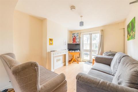 4 bedroom terraced house to rent, Argyle Road, Brighton