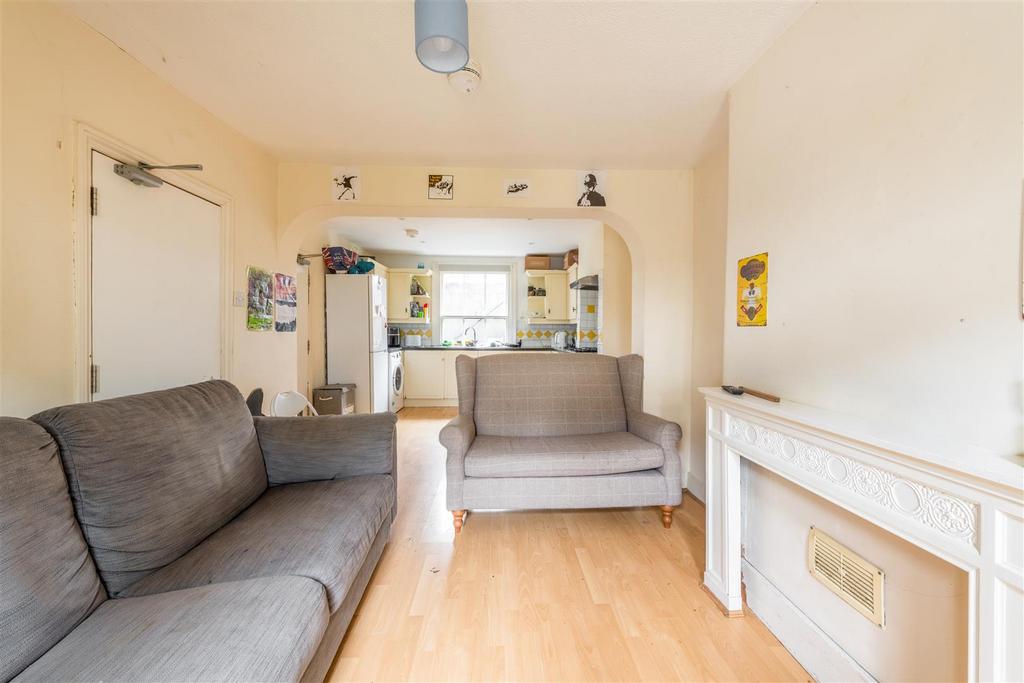 56 Argyle Road-6.jpg