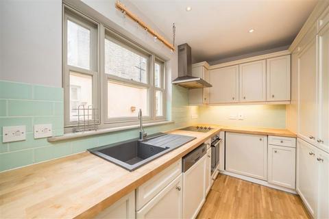 undefined, Narbonne Avenue, London SW4