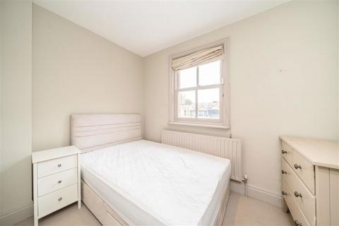 undefined, Narbonne Avenue, London SW4