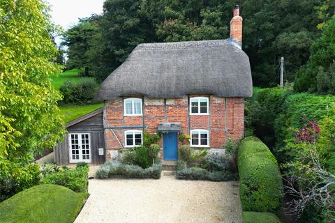 2 bedroom detached house for sale, The Close, Whitsbury, Fordingbridge, Hampshire, SP6