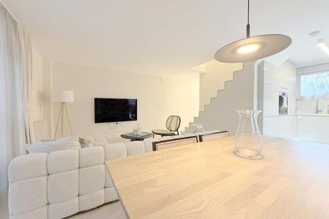 3 bedroom flat to rent, 9-25 Cochrane Street, London NW8