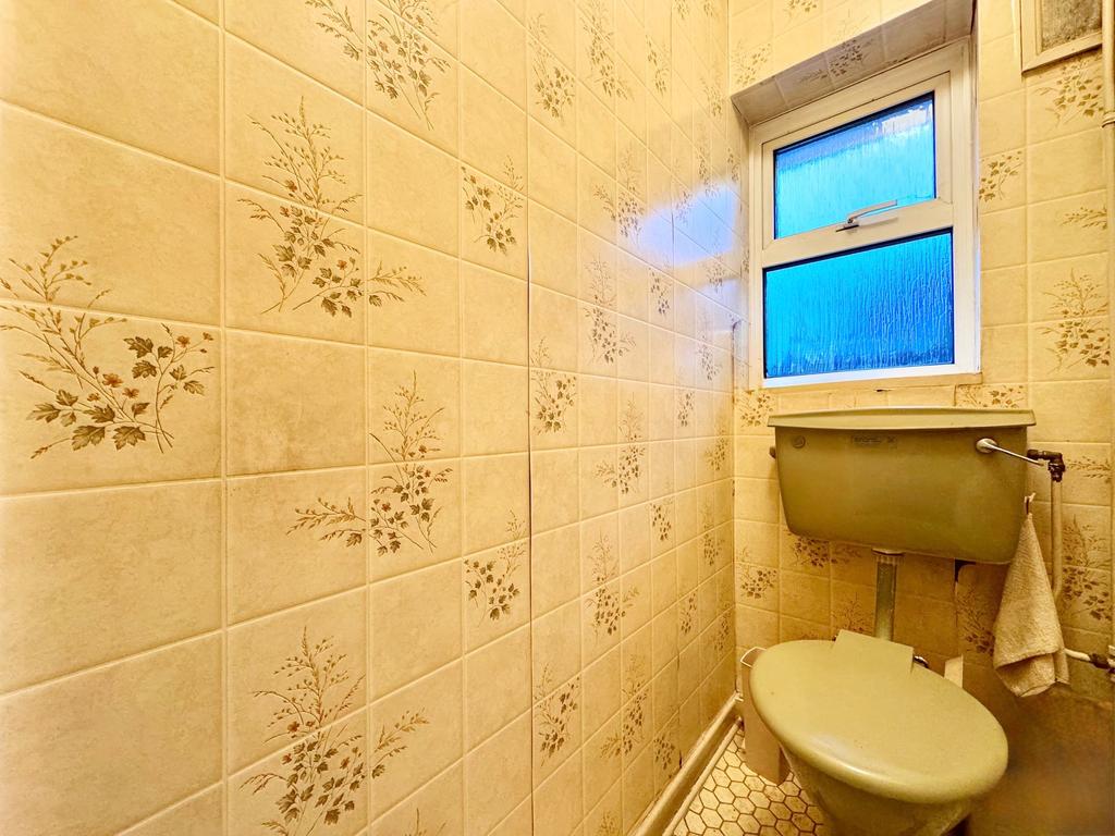 Separate WC