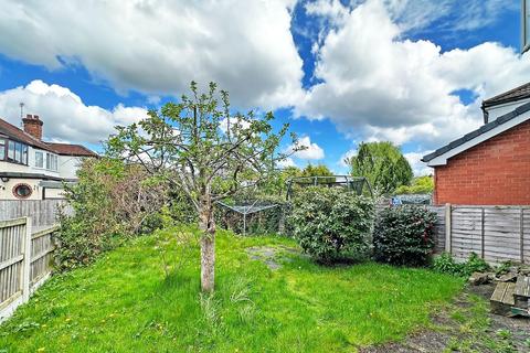 3 bedroom semi-detached house for sale, West Vale Road, Timperley