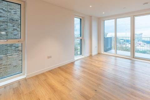 undefined, Greenleaf Walk, Southall UB1