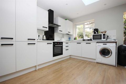 undefined, Lawrence Avenue, Walthamstow