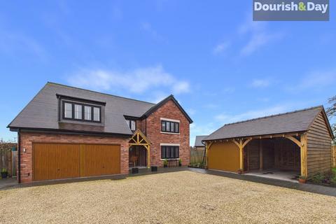 5 bedroom detached house for sale, The Mynd, Market Drayton TF9
