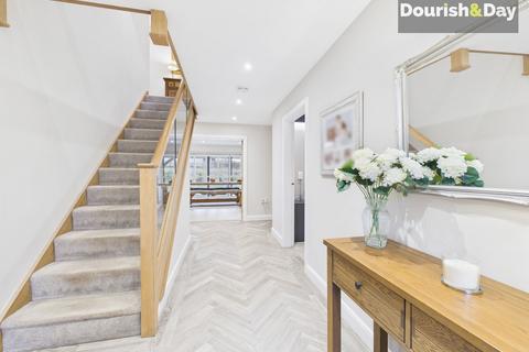 5 bedroom detached house for sale, The Mynd, Market Drayton TF9